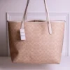 Coach City Tote Bag Signature Canvas