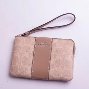 Coach Corner Zip Wristlet Signature Jacquard