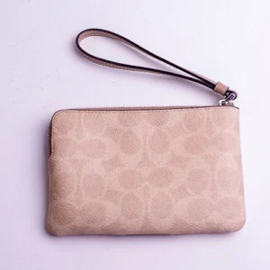 Coach Corner Zip Wristlet Signature Jacquard